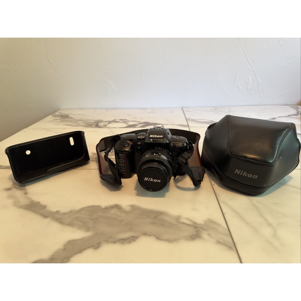 Nikon N5005 35mm AF Film Camera w/ 35-70mm Lens & Case – Tested & Working